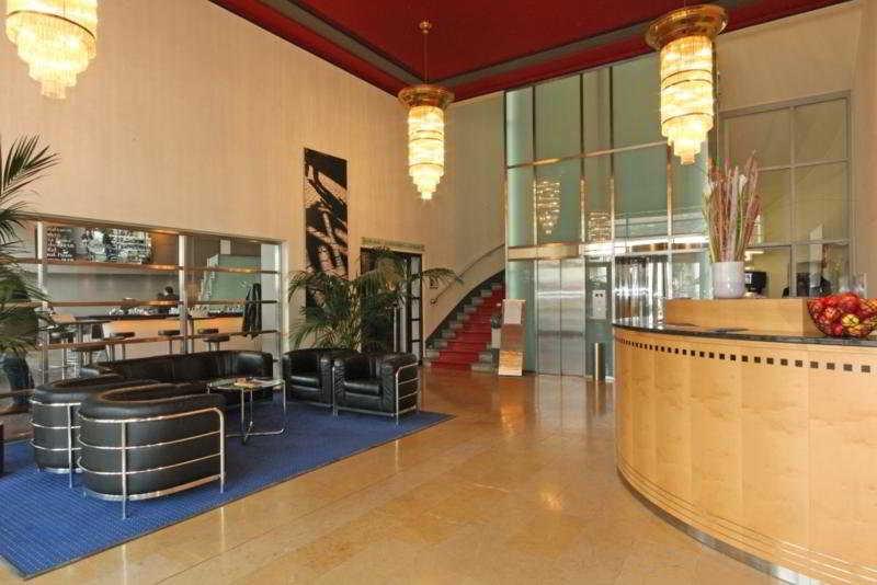 Art Deco Hotel Elite Biel Beltér fotó